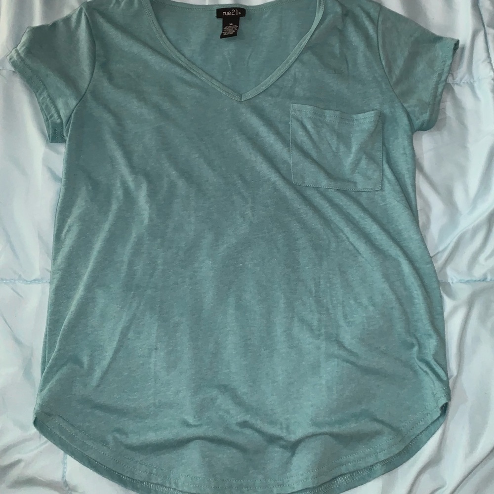 Juniors top